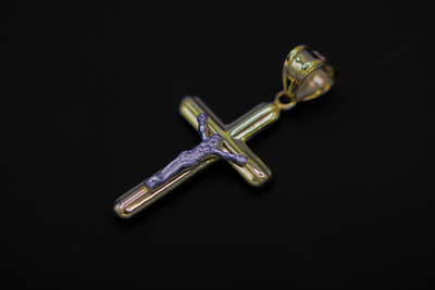 Hollow Crucifix 002