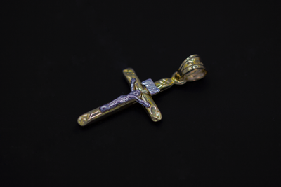 Hollow Crucifix 015