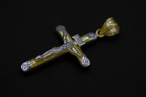 Hollow Crucifix 009