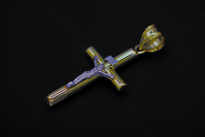 Hollow Crucifix 010