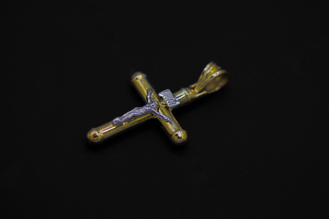 Hollow Crucifix 005M